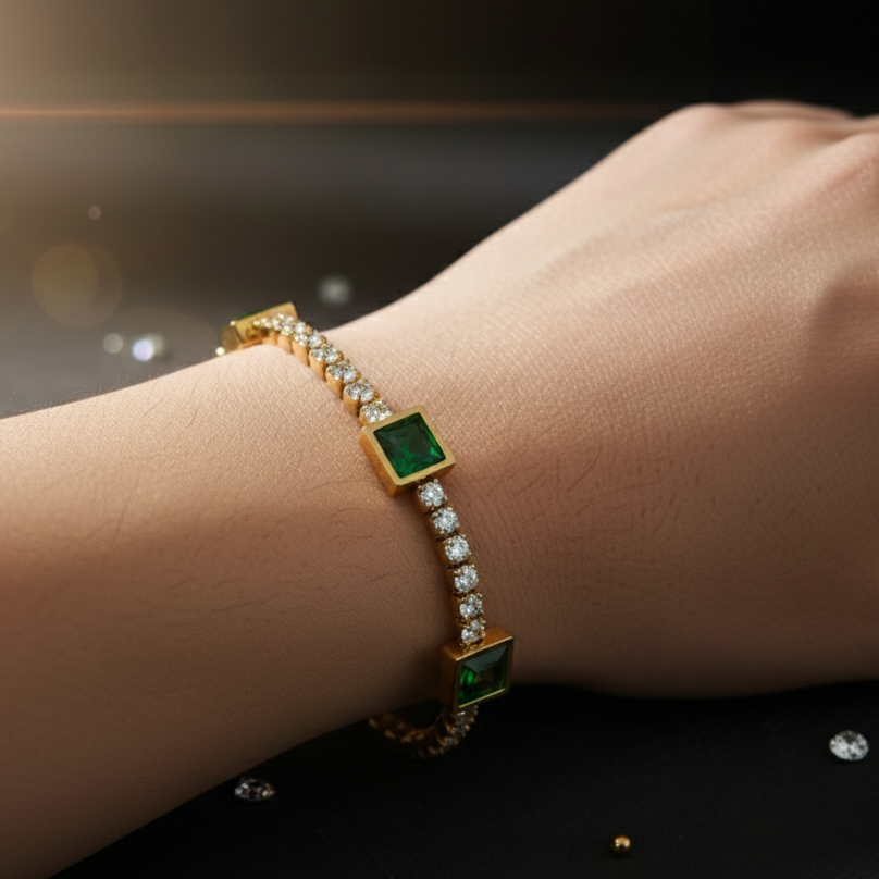 Majestic Emerald Glow